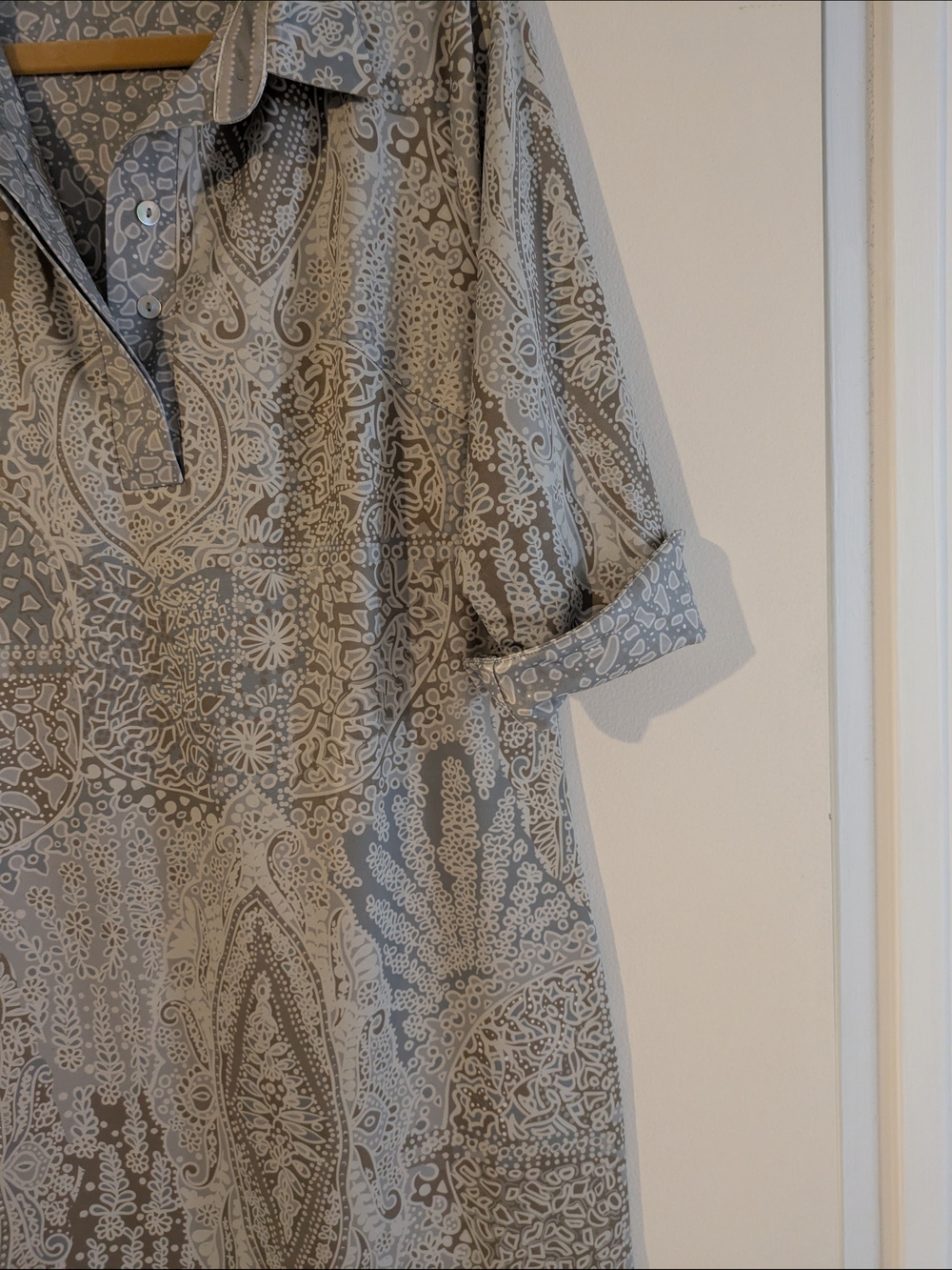 Gretchen Scott Gray Dress with White Pebble Print - Picture 5 of 11